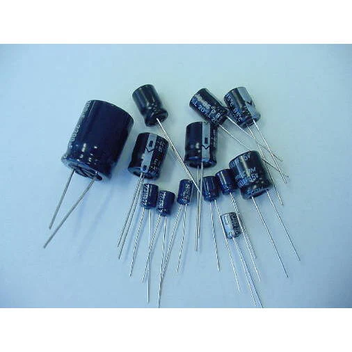 10uF 250 Volt Electrolytic Capacitor