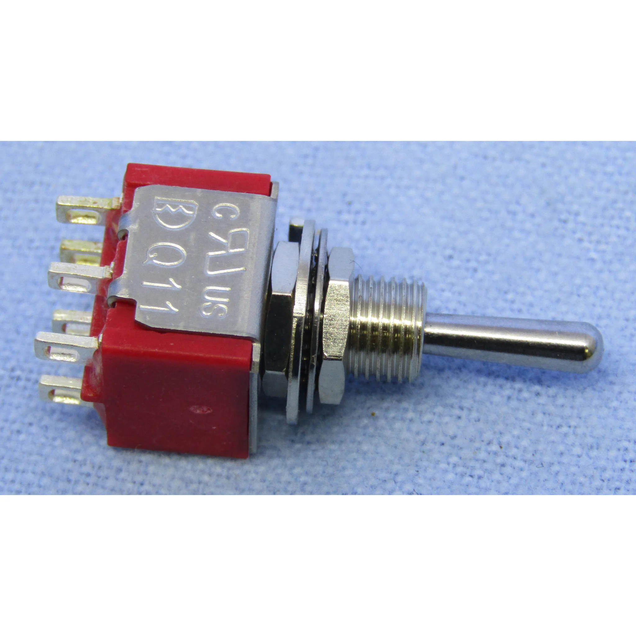 DPDT Miniature Toggle Switch - ON-ON-ON 5A