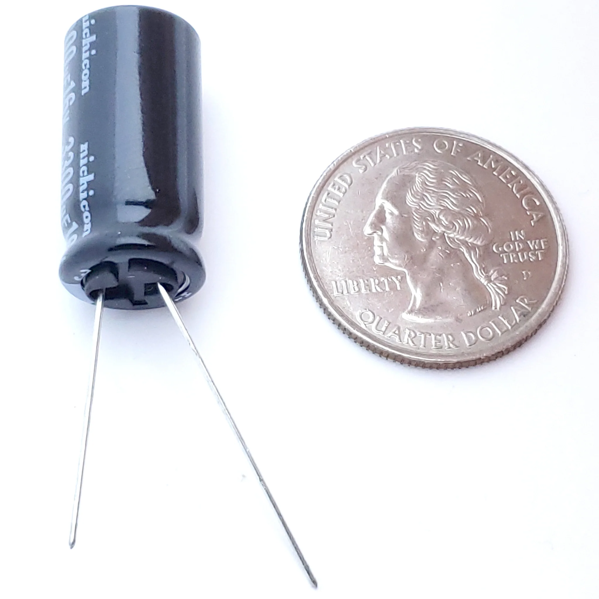3300uF 16 Volt Electrolytic Capacitor - Image 2