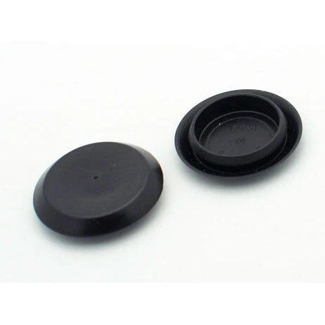 7/8" Plastic Button Hole Plug