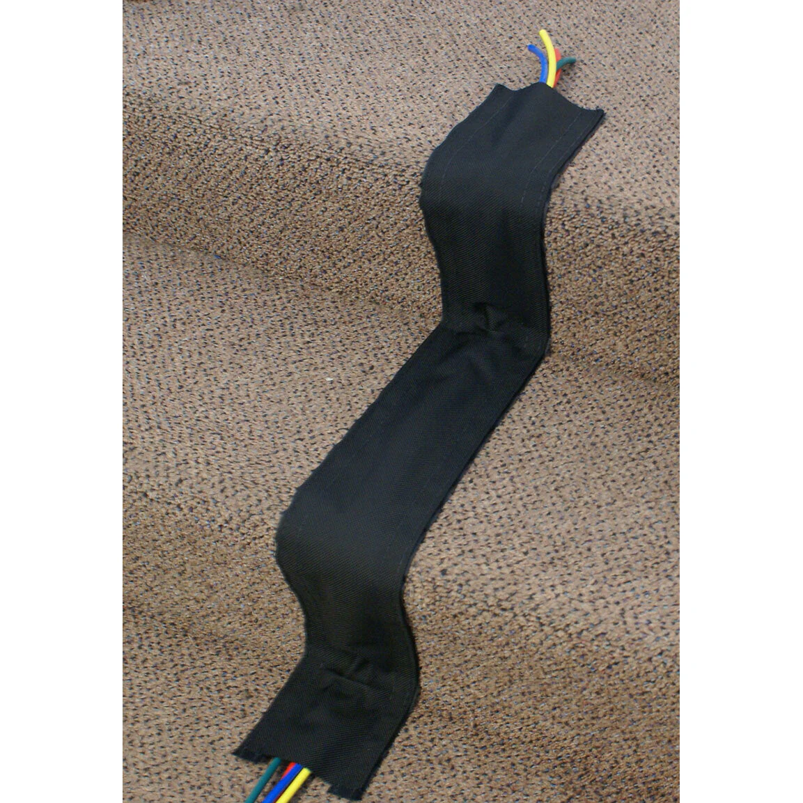 Flat Velcro Cable Cover – Hook & Loop Carpet Cord Protector, Cut-to-Length (By the Foot) - Image 7