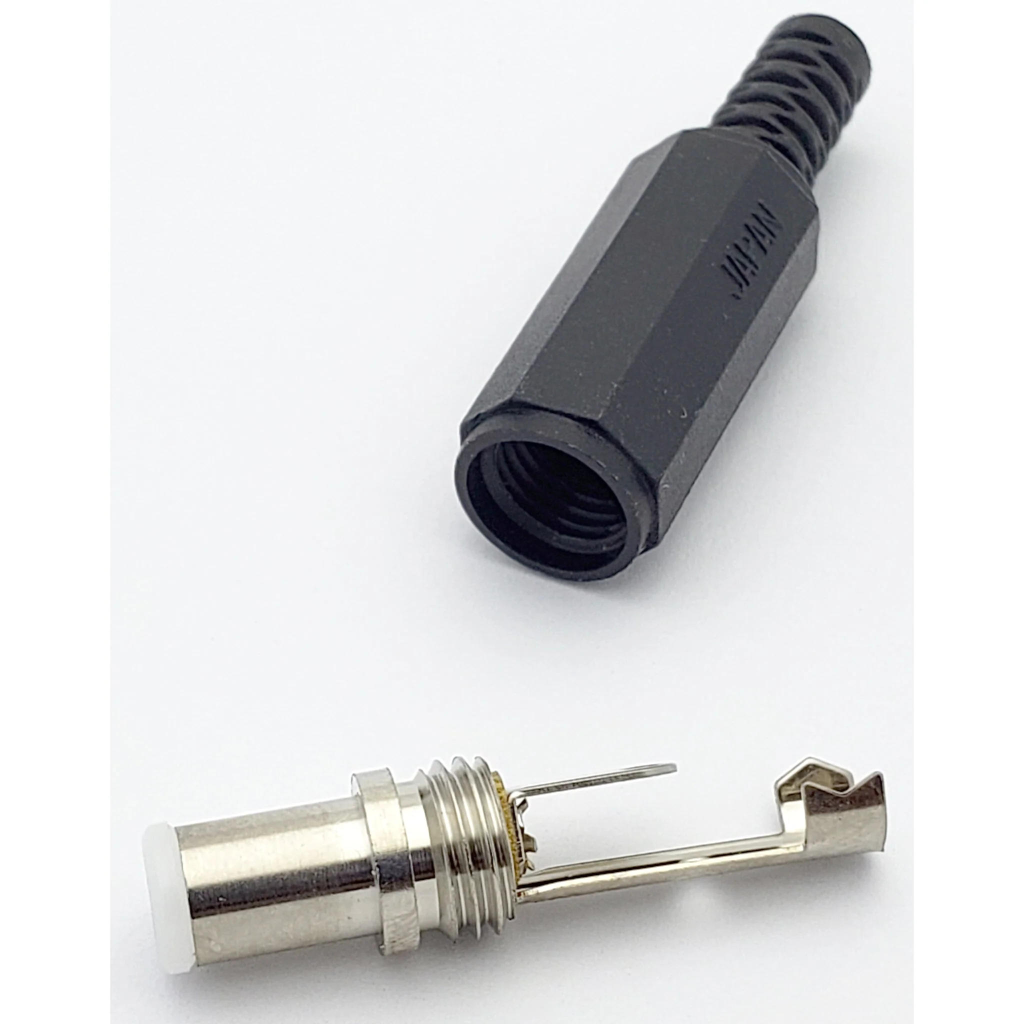 Philmore 285 3.1mm x 6.5mm DC Barrel Power Plug - Image 2