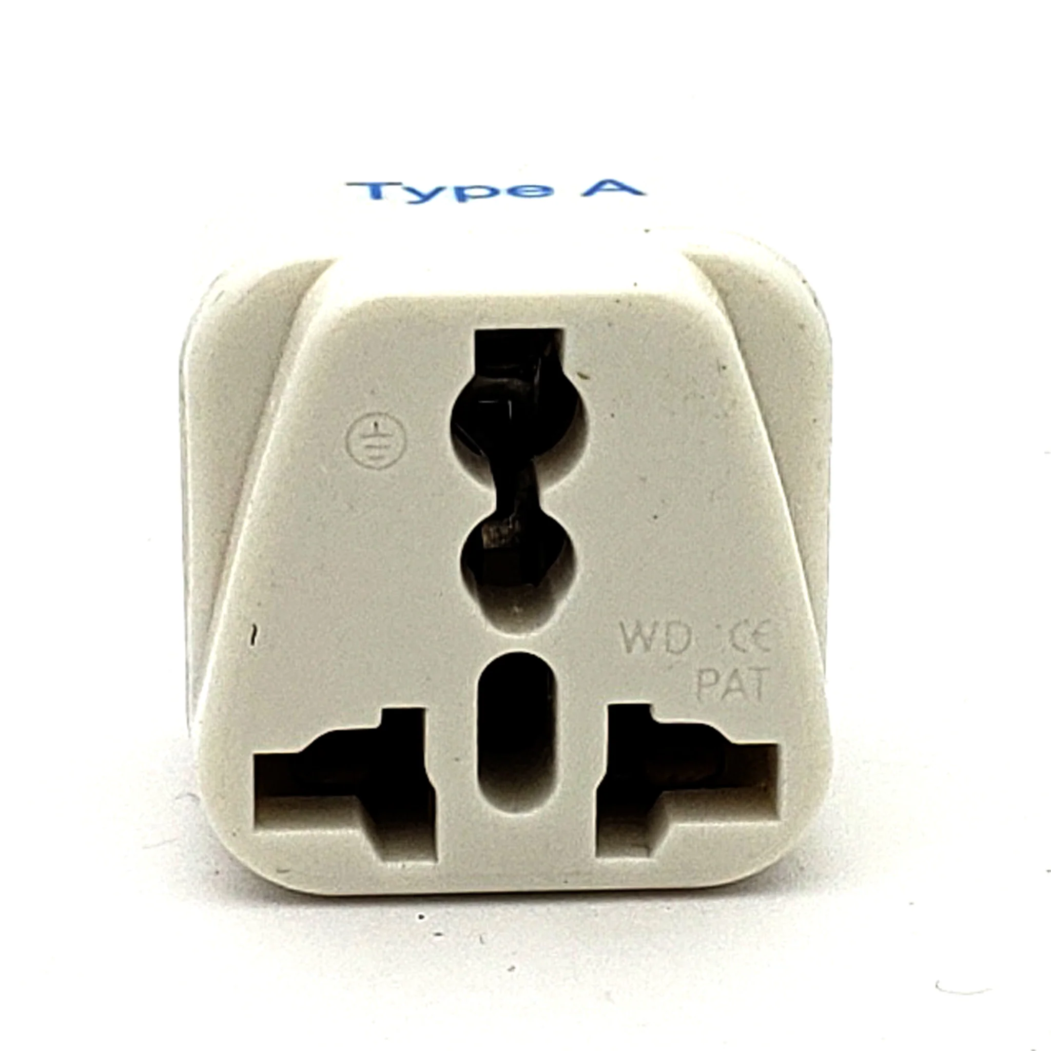 Universal Travel Power Outlet Adapter Set - Image 13