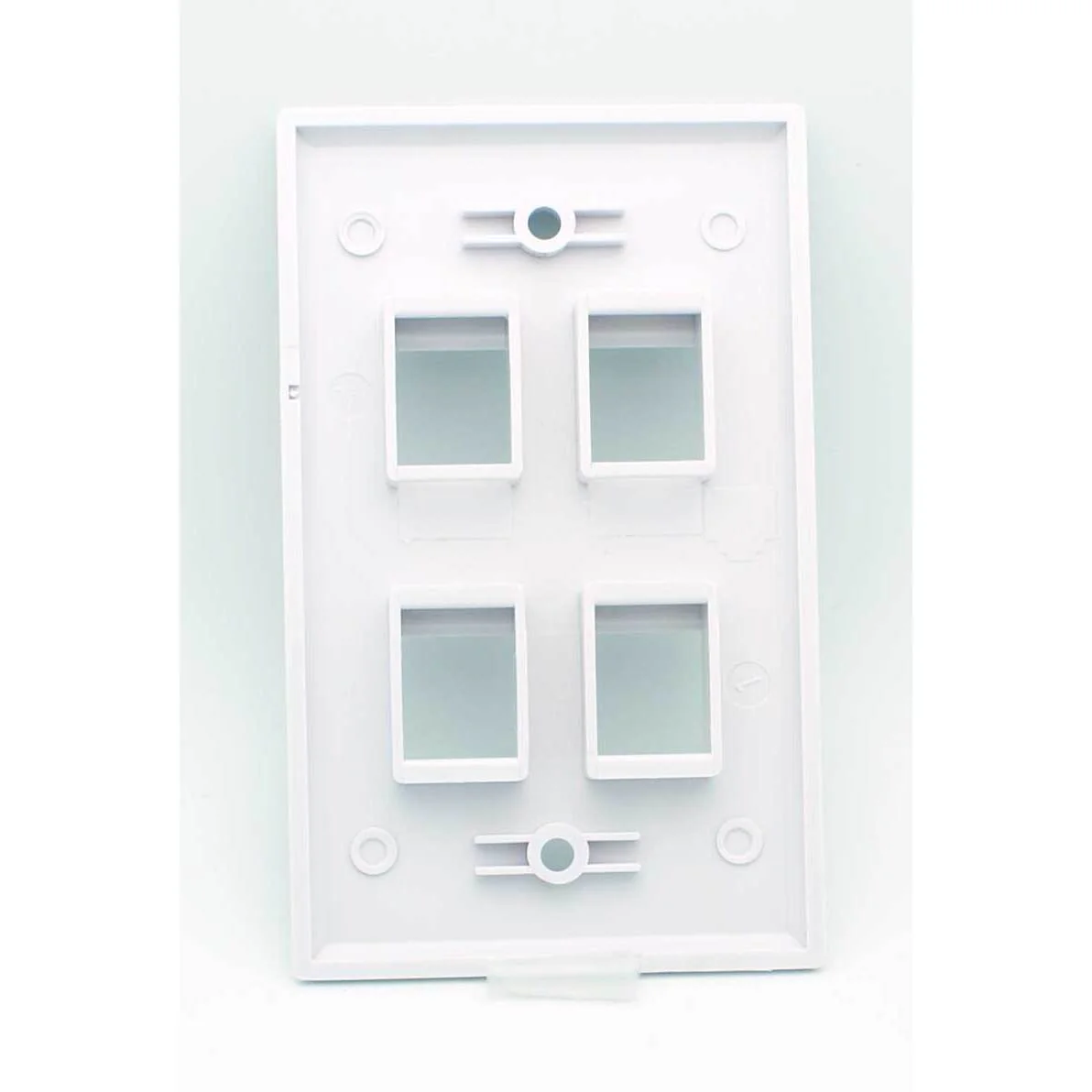 4 Port Blank Keystone Wall Plate - White - Image 2