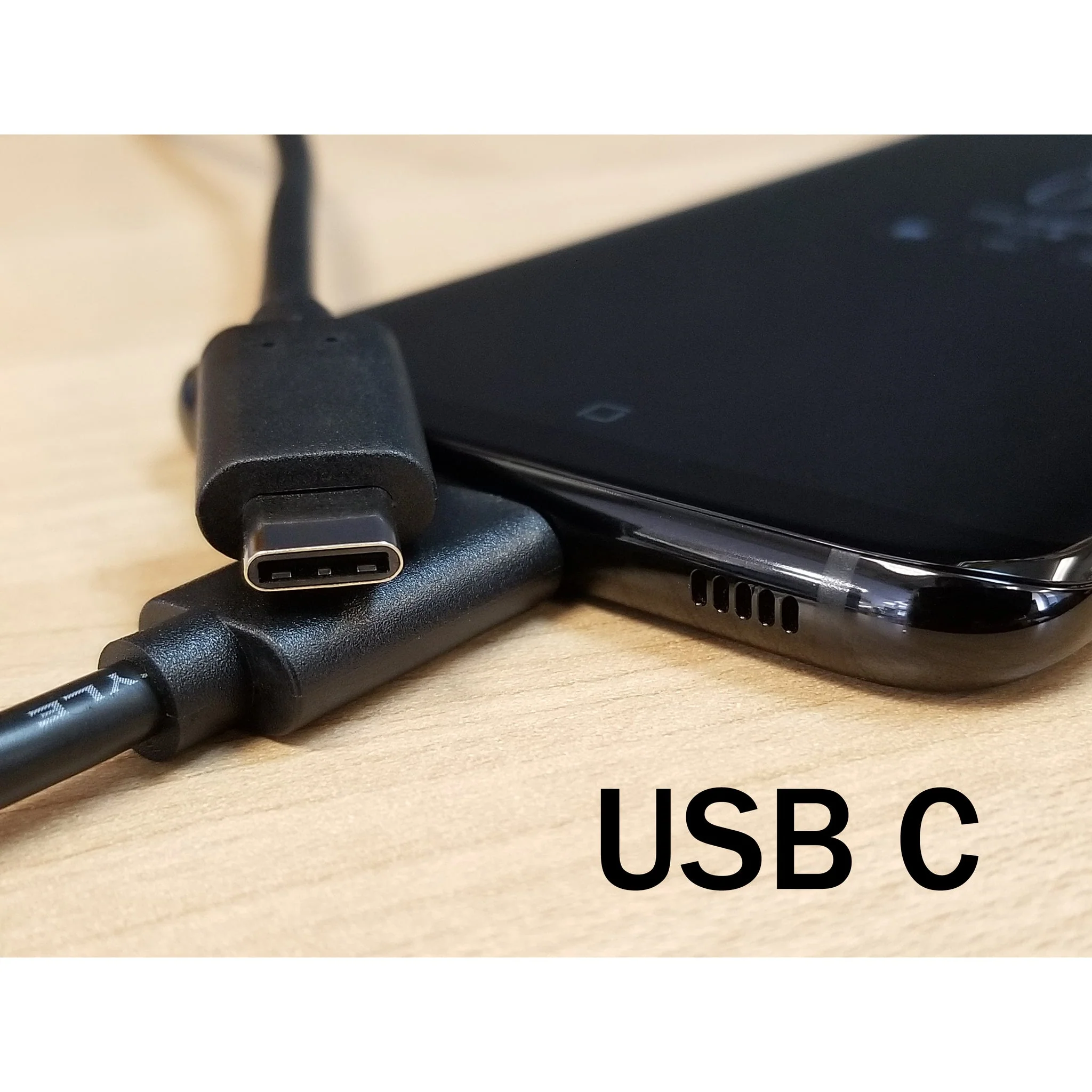 USB-C to USB-C - 1 Foot Cable (USB 3.1 G2) - Image 3