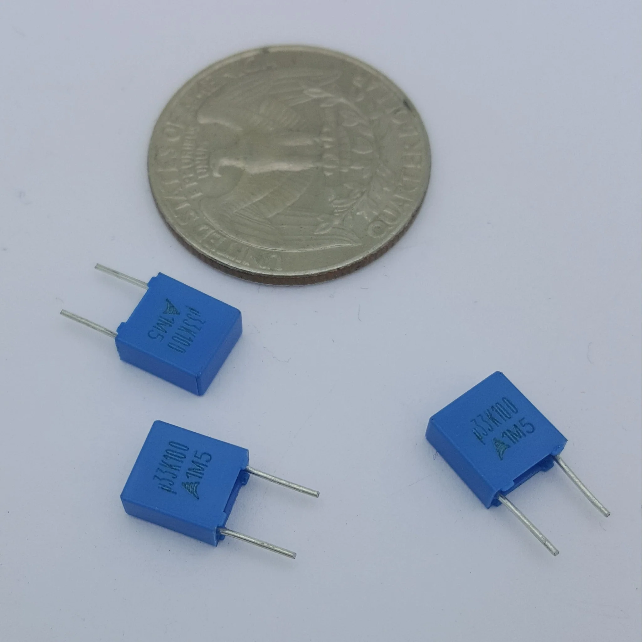 film capacitor 0.33 μF ±10% 100 volts