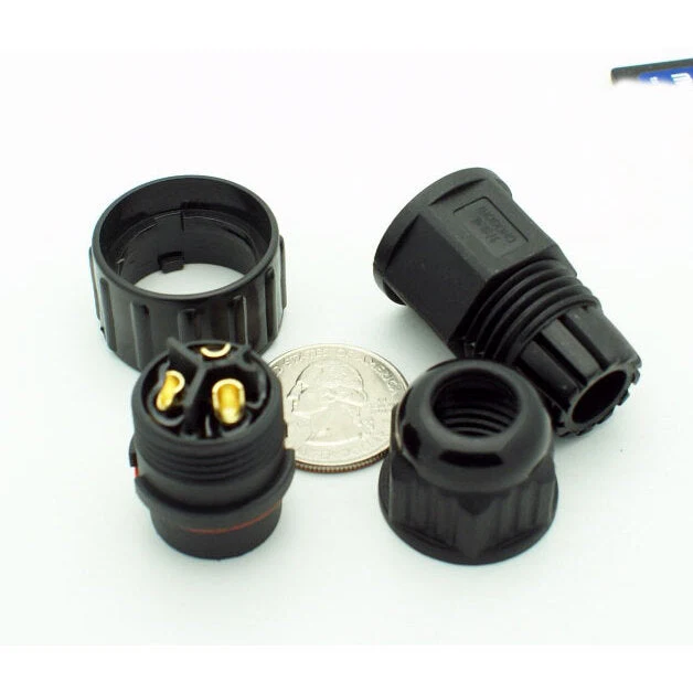 Extra Large Series 3 Pin Male Inline Waterproof Connector - 12-18 AWG - Image 4
